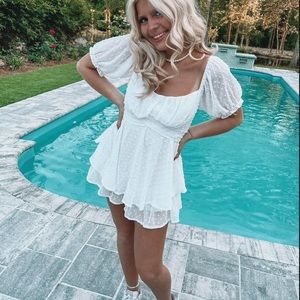 Sassy Shortcake White Walk In the Clouds Romper Size Medium